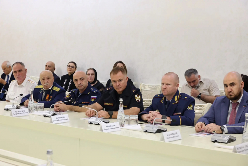 Врио главы Дагестана Фёдор Щукин провёл встречу с участниками Всероссийской патриотической акции «Вахта Героев Отечества»